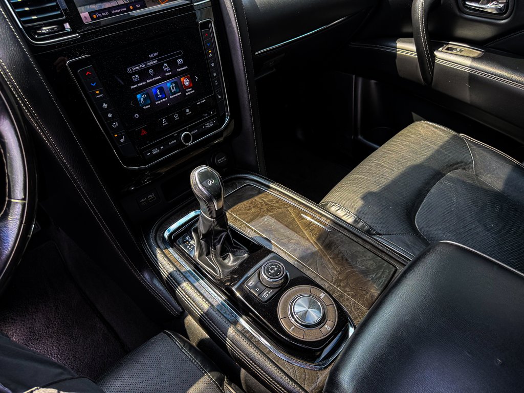 2020 Infiniti QX80 Luxe photo