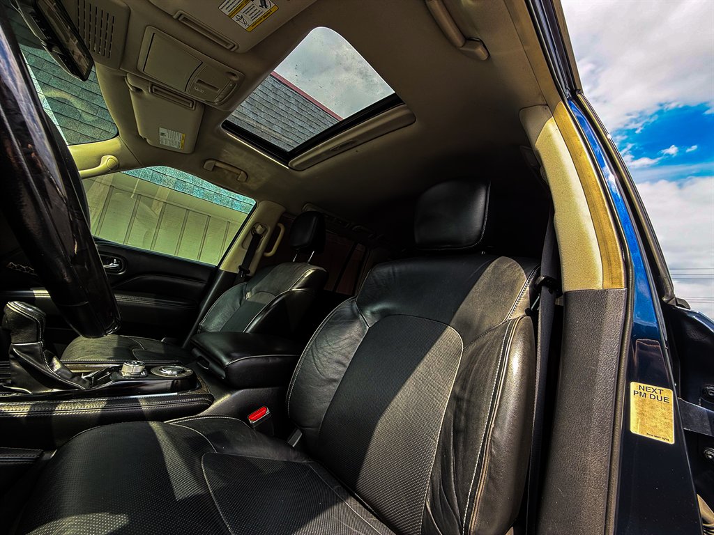 2020 Infiniti QX80 Luxe photo