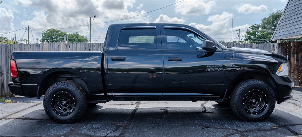 2016 Ram 1500 - $21,363
