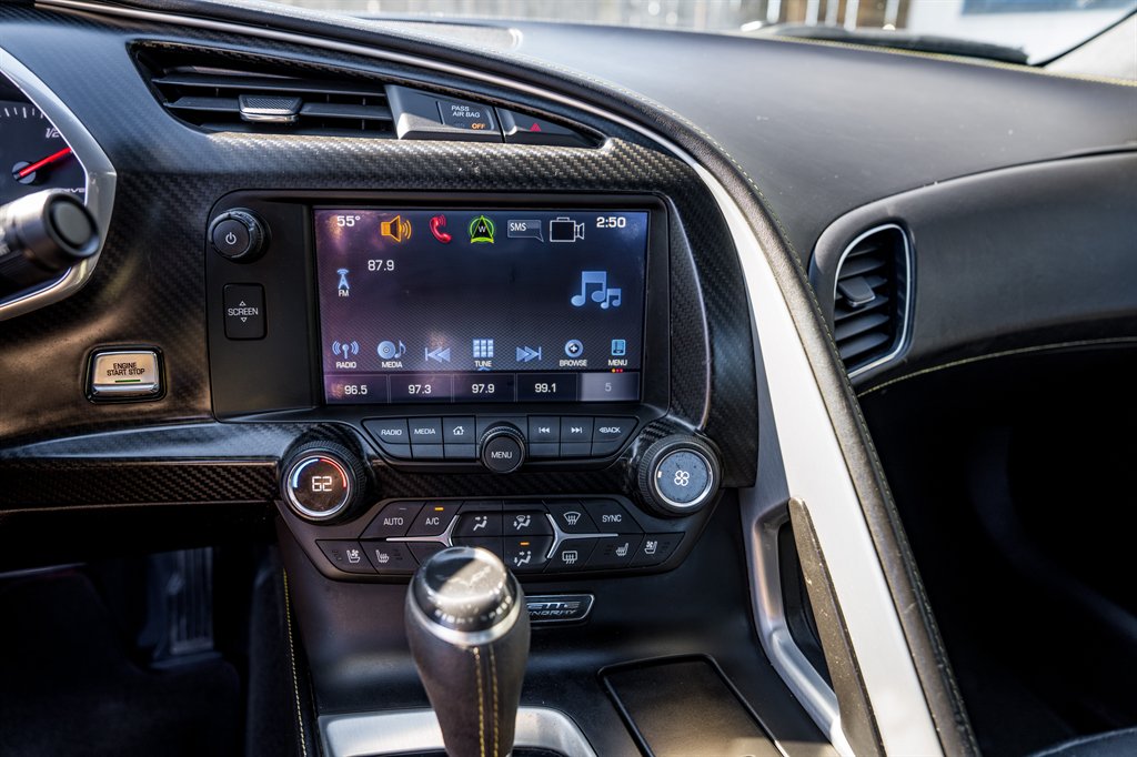 2016 Chevrolet Corvette Z51 photo