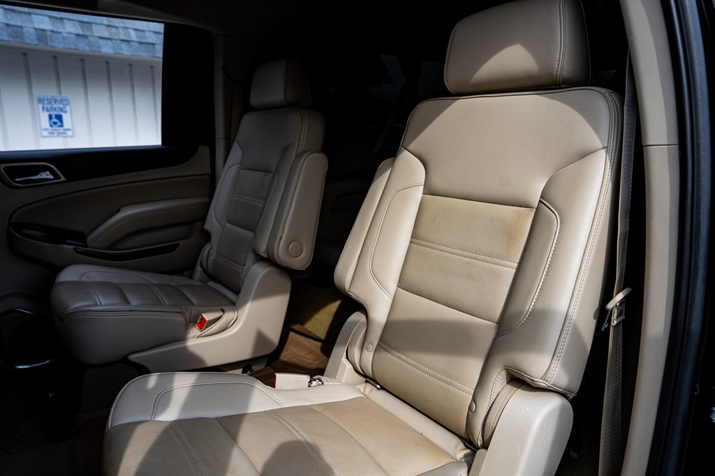 2017 GMC Yukon XL 1500 Denali photo