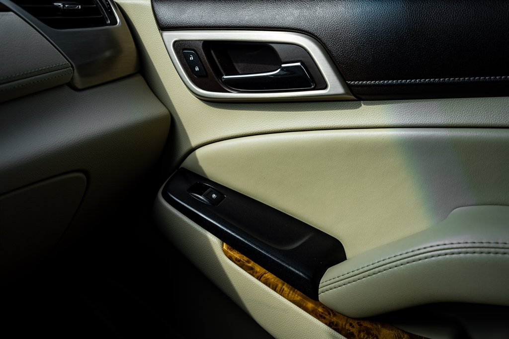 2017 GMC Yukon XL 1500 Denali photo