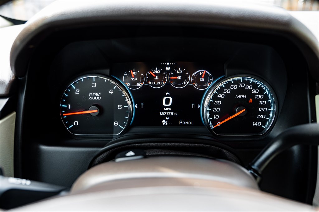 2017 GMC Yukon XL 1500 Denali photo