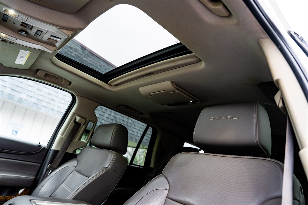 2015 GMC Yukon Denali photo