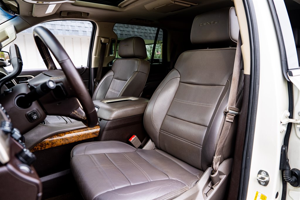 2015 GMC Yukon Denali photo