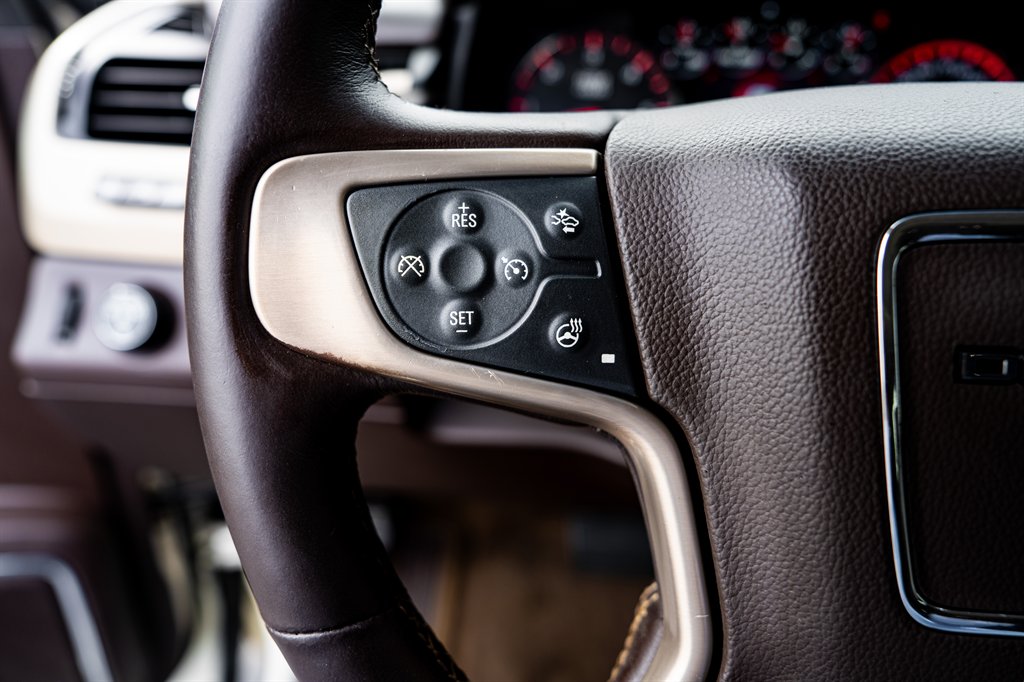 2015 GMC Yukon Denali photo