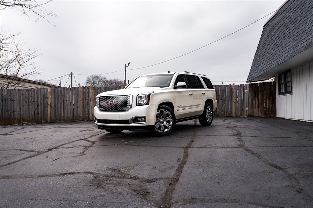 2015 GMC Yukon Denali photo