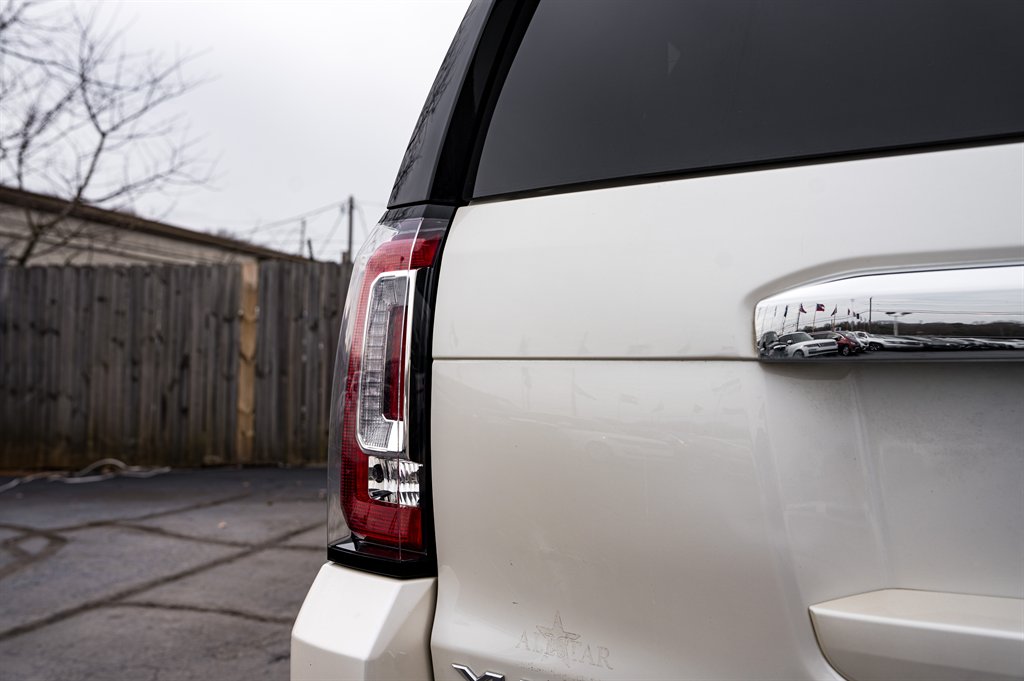 2015 GMC Yukon Denali photo