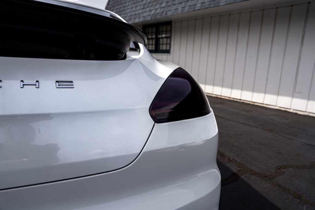 2016 Porsche Panamera 4 photo