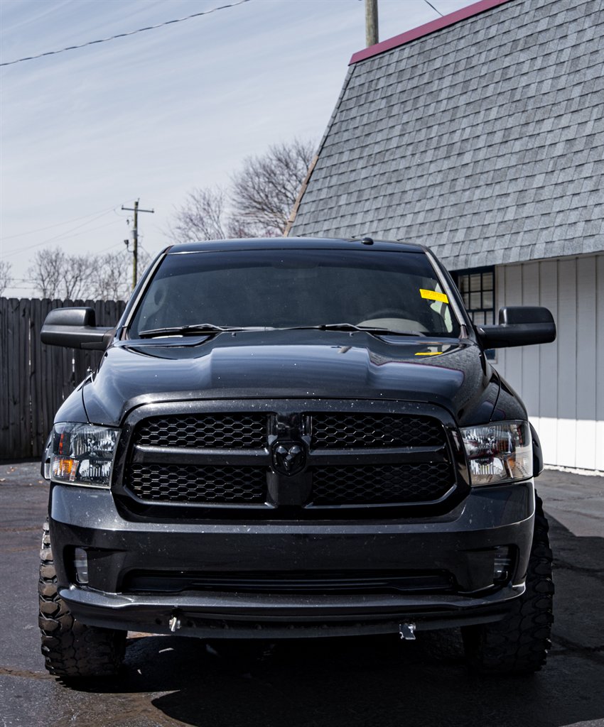 2018 RAM 1500 Express photo