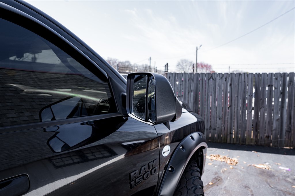 2018 RAM 1500 Express photo