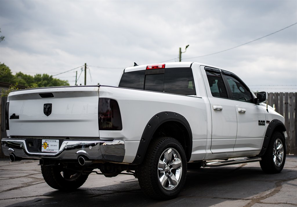 2016 RAM 1500 SLT photo