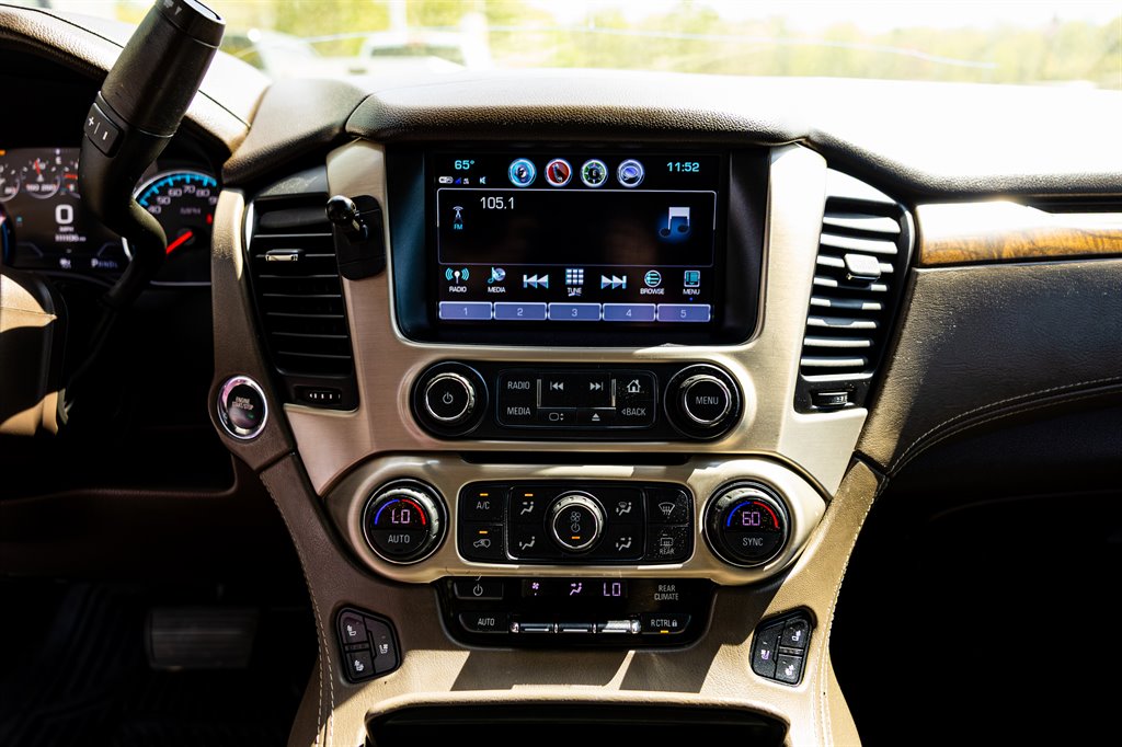 2019 GMC Yukon Denali photo