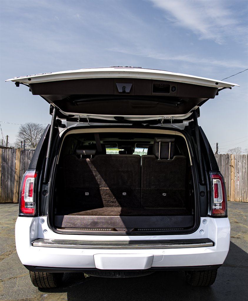 2019 GMC Yukon Denali photo