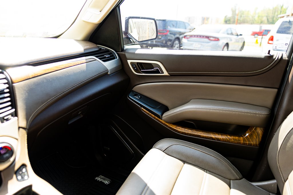 2019 GMC Yukon Denali photo