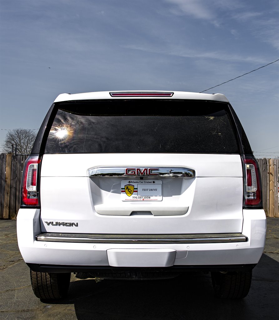 2019 GMC Yukon Denali photo