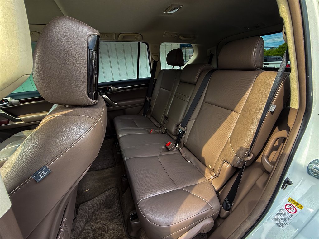 2015 Lexus GX - $29,658
