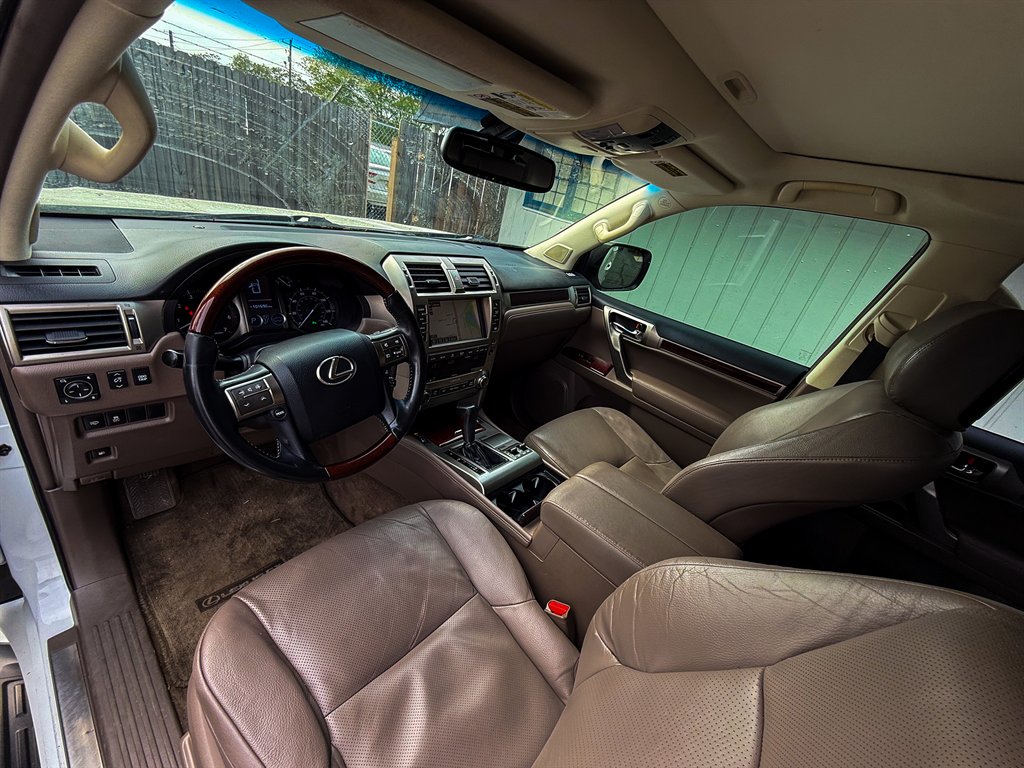 2015 Lexus GX 460 photo