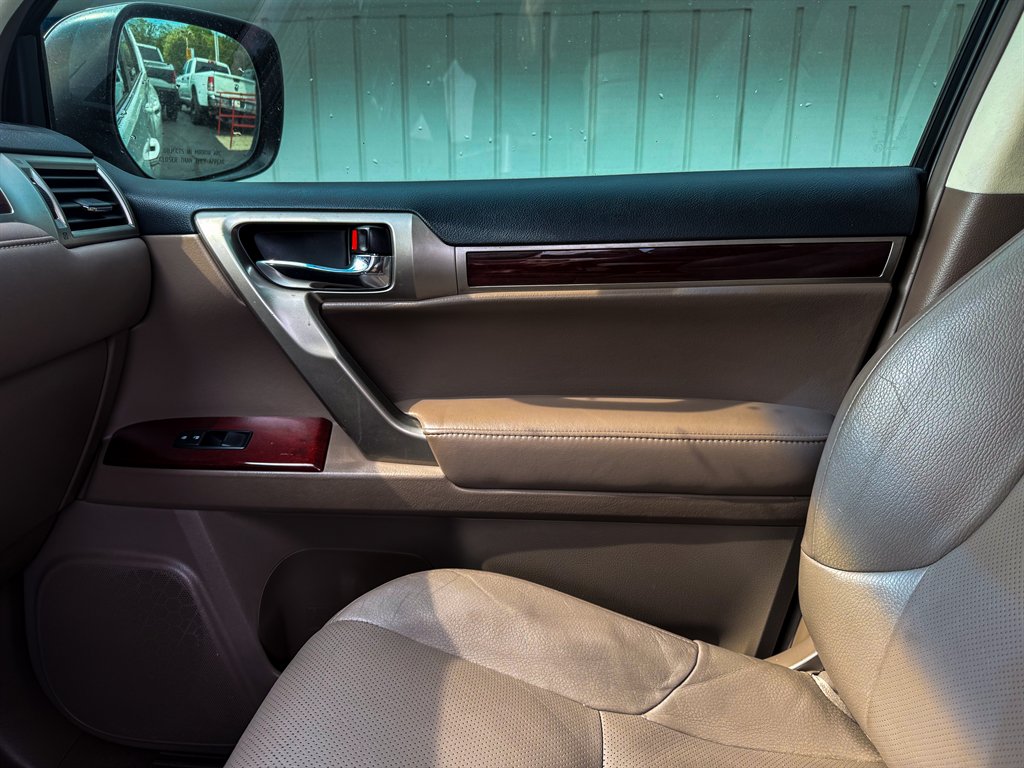 2015 Lexus GX 460 photo