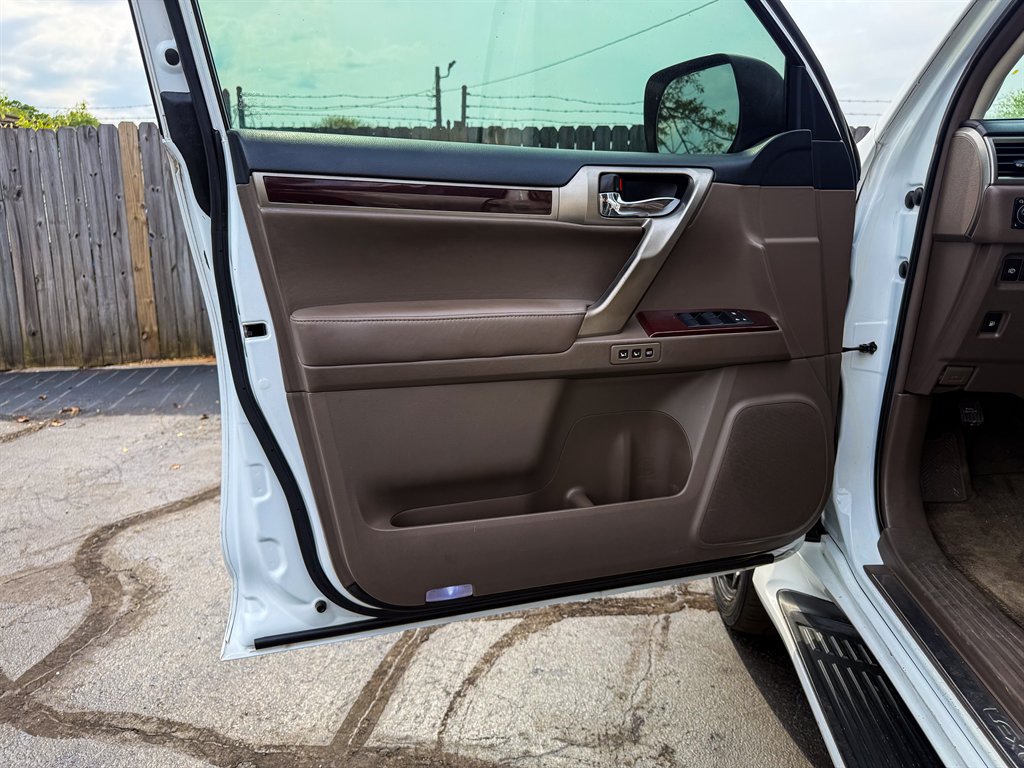 2015 Lexus GX 460 photo