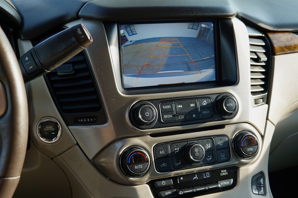 2017 GMC Yukon Denali photo