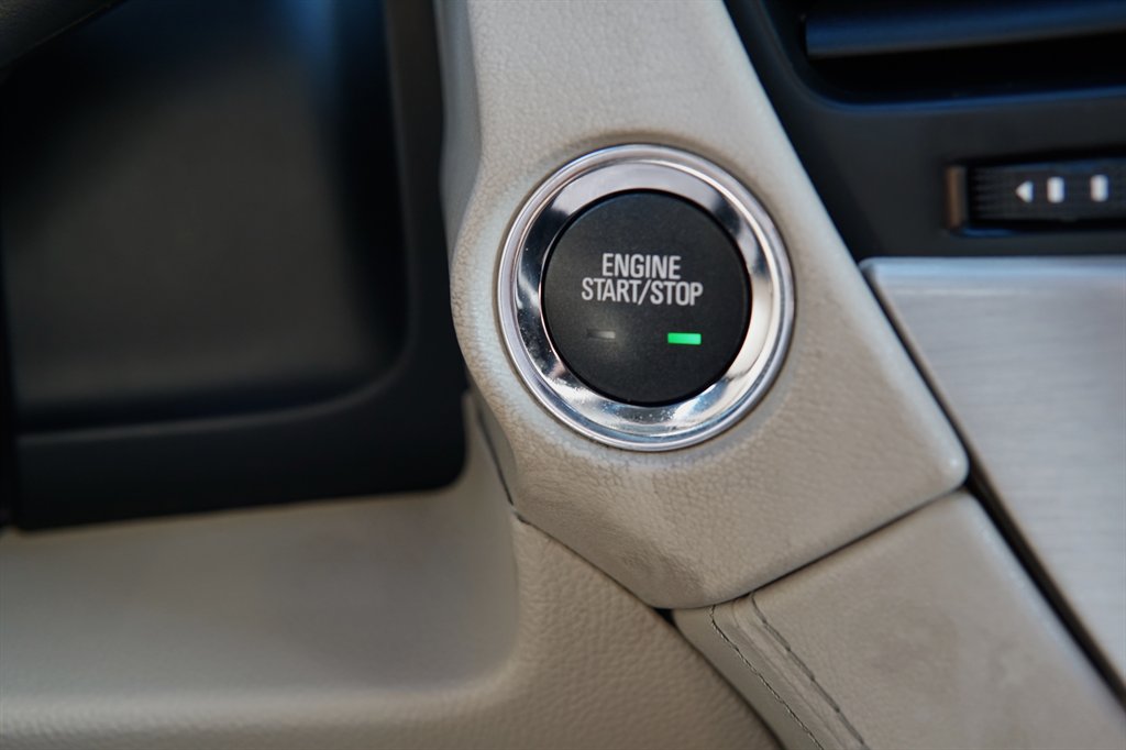 2017 GMC Yukon Denali photo