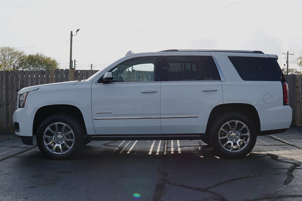2017 GMC Yukon Denali photo