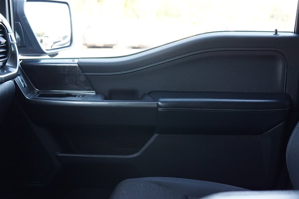 2021 Ford F150 XLT photo