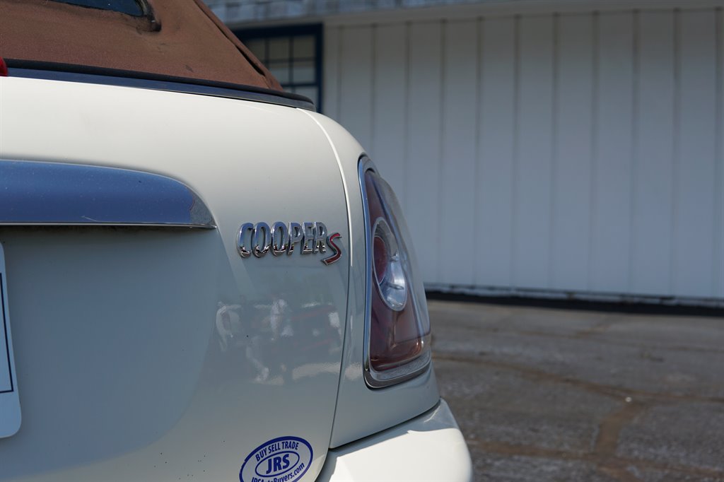 2011 MINI Cooper S photo