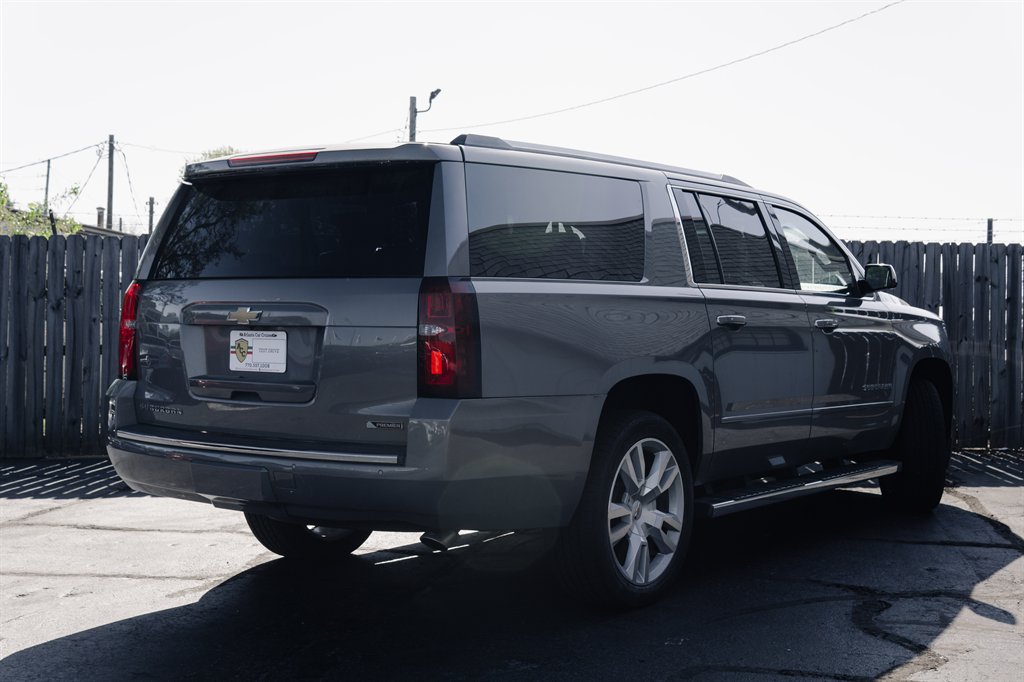 2018 Chevrolet Suburban 1500 Premier photo