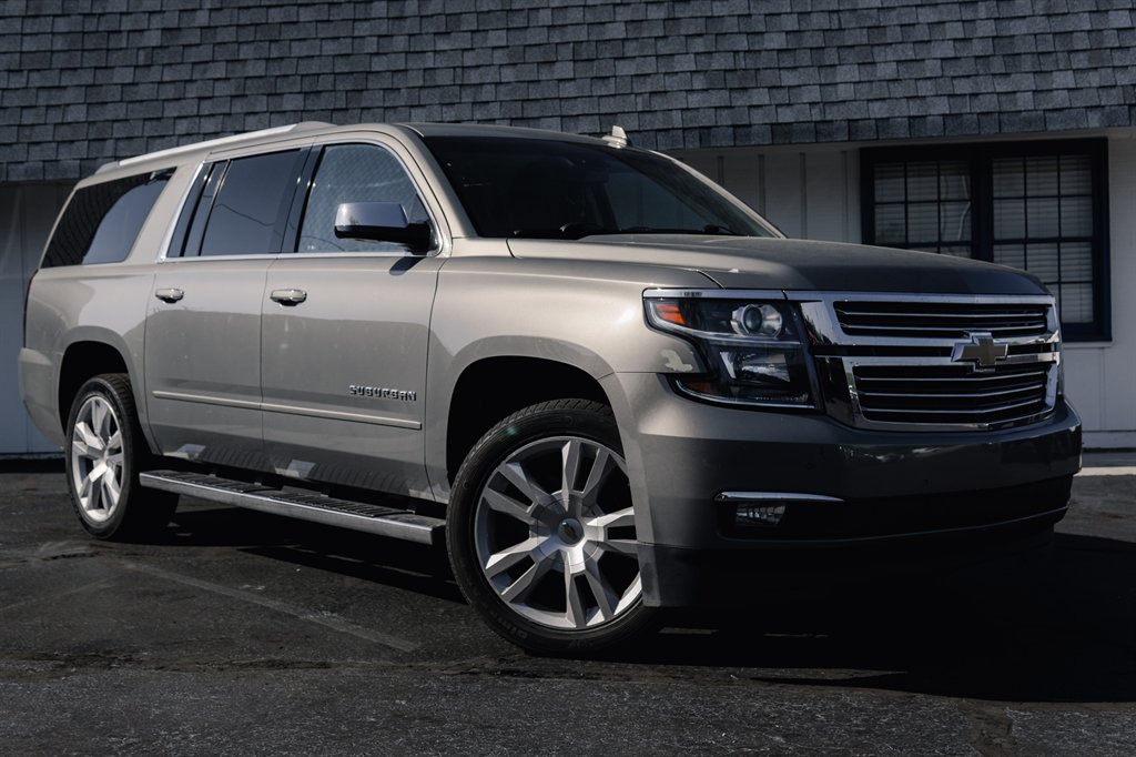 2018 Chevrolet Suburban 1500 Premier photo