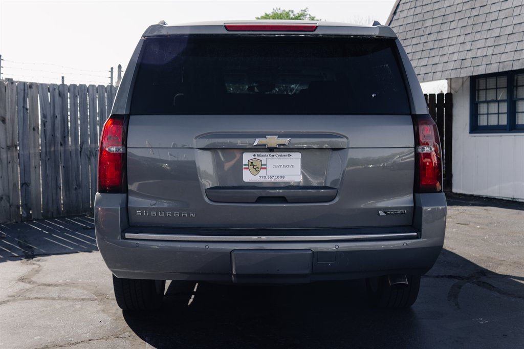 2018 Chevrolet Suburban 1500 Premier photo