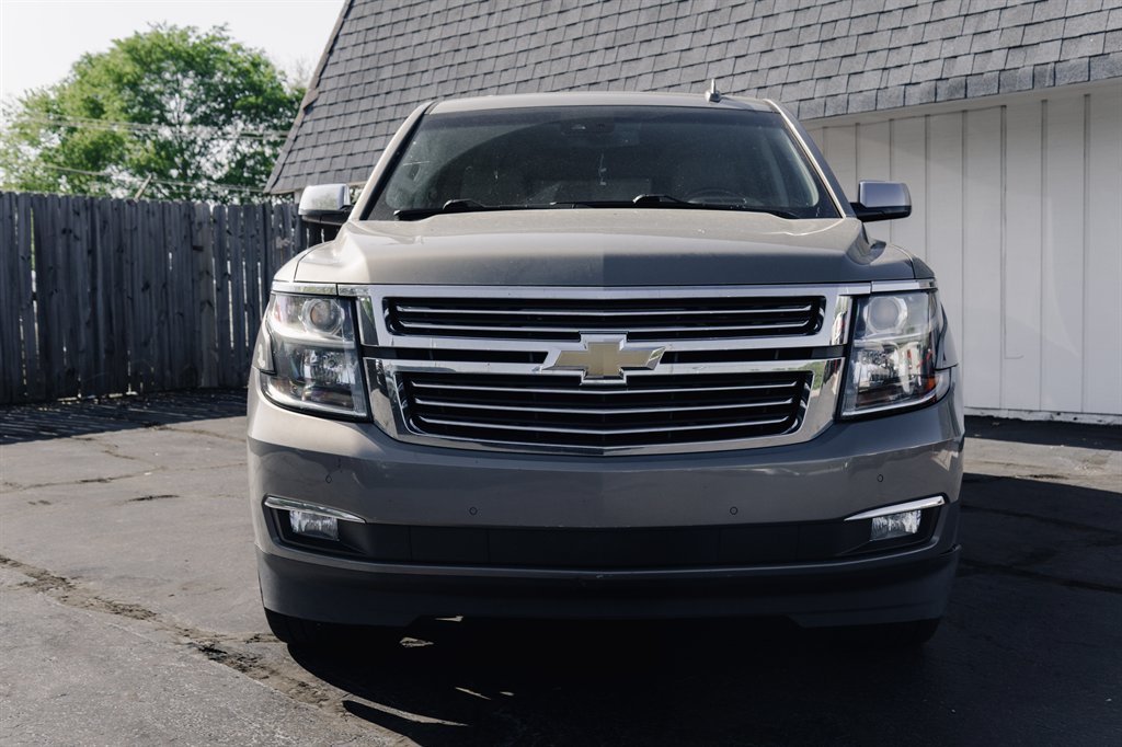 2018 Chevrolet Suburban 1500 Premier photo