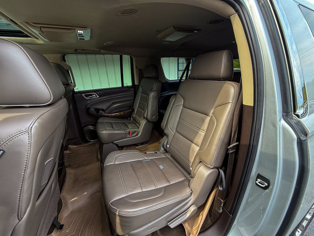 2016 GMC Yukon XL 1500 Denali photo