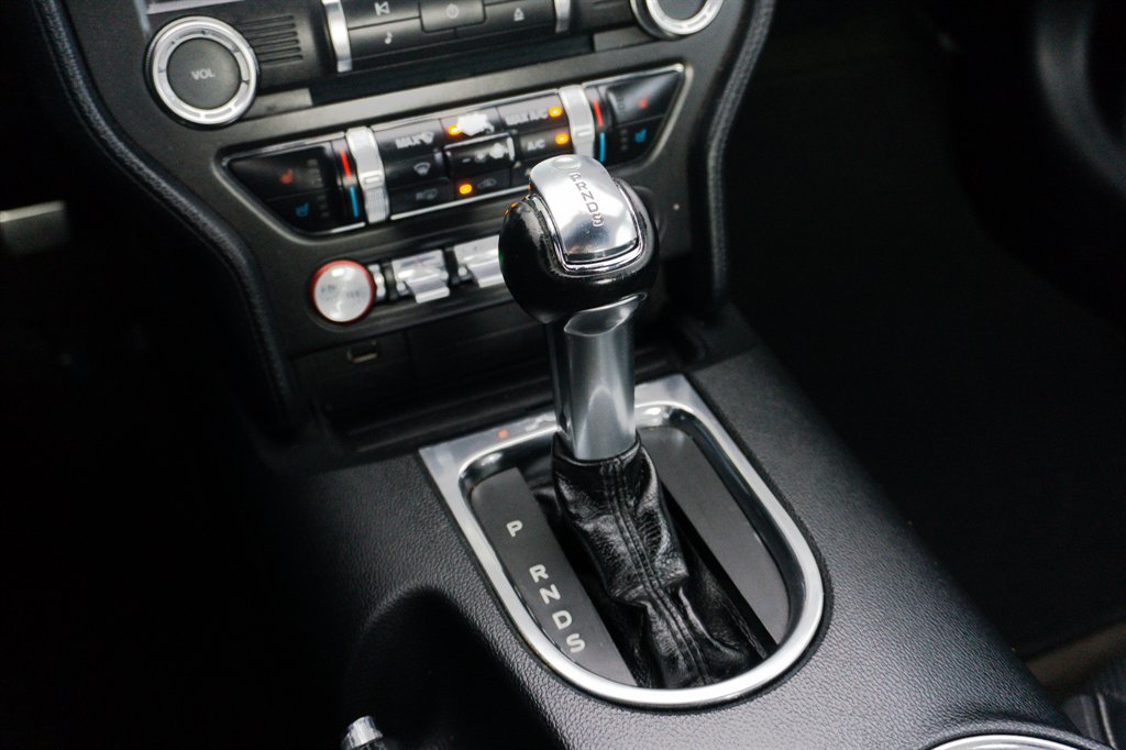 2018 Ford Mustang ECO Premium photo