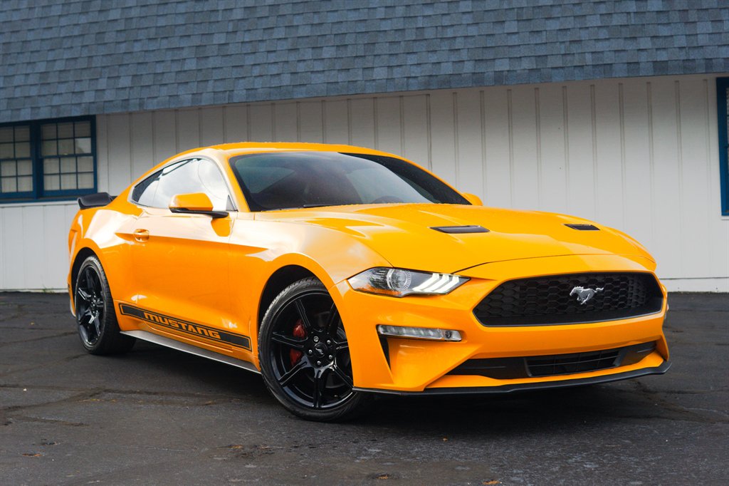 2018 Ford Mustang ECO Premium photo