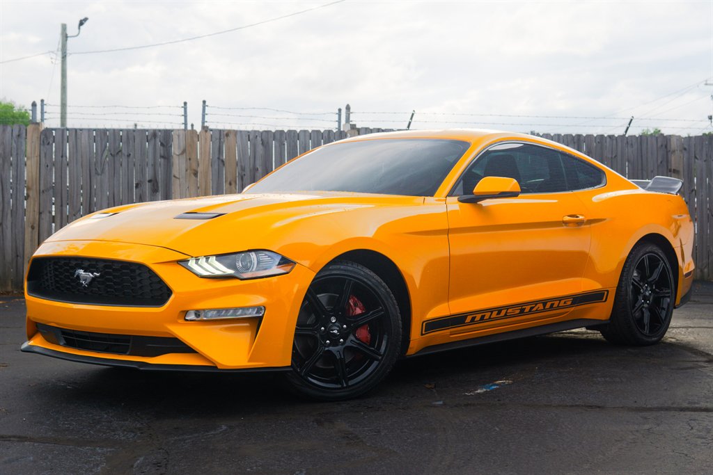 2018 Ford Mustang ECO Premium photo