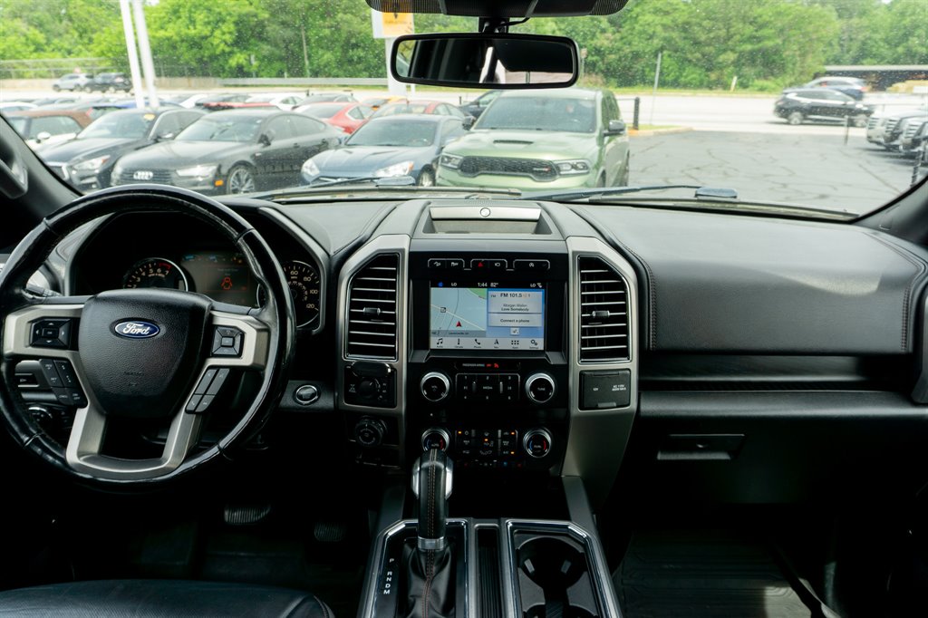 2018 Ford F150 Platinum photo