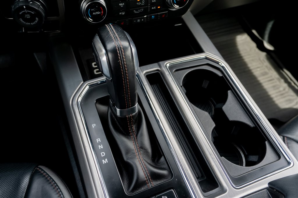 2018 Ford F150 Platinum photo