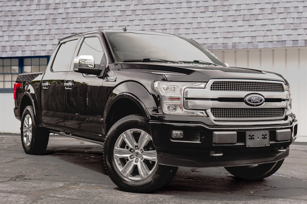 2018 Ford F150 Platinum photo