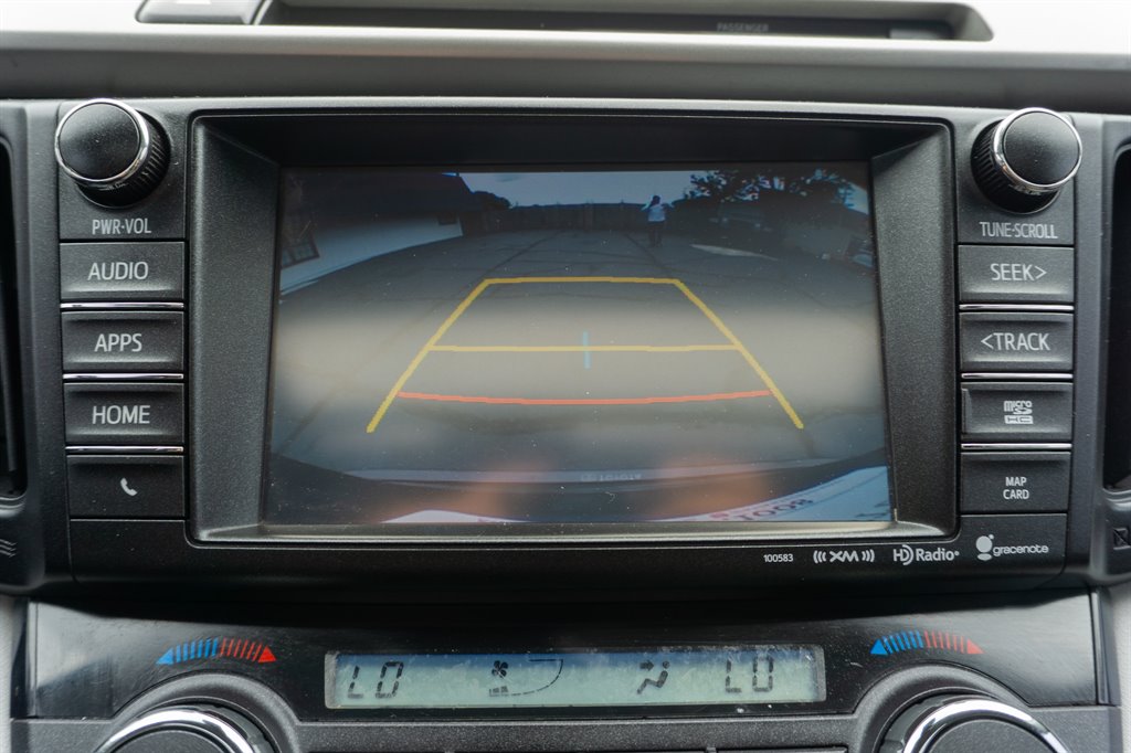 2016 Toyota RAV4 Limited photo