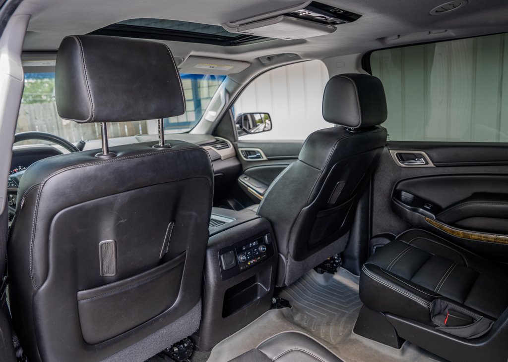 2016 GMC Yukon XL 1500 Denali photo