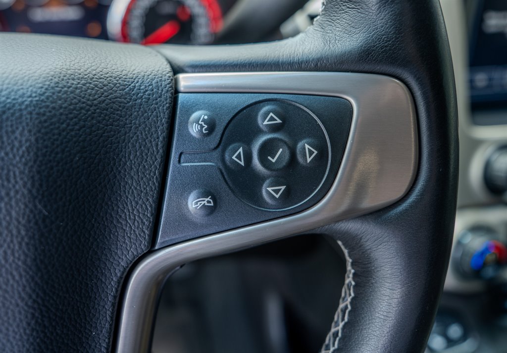 2016 GMC Yukon XL 1500 Denali photo