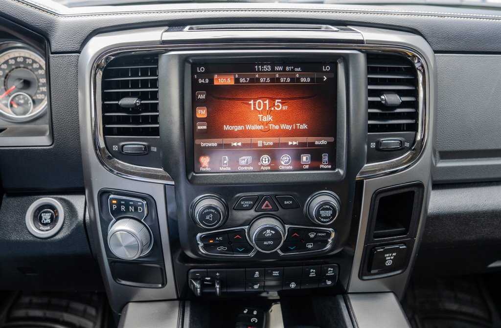 2016 RAM 1500 Sport photo