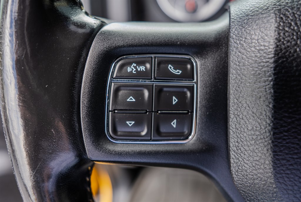 2016 RAM 1500 Sport photo