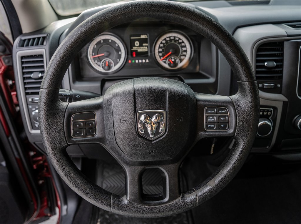 2016 RAM 1500 Express photo