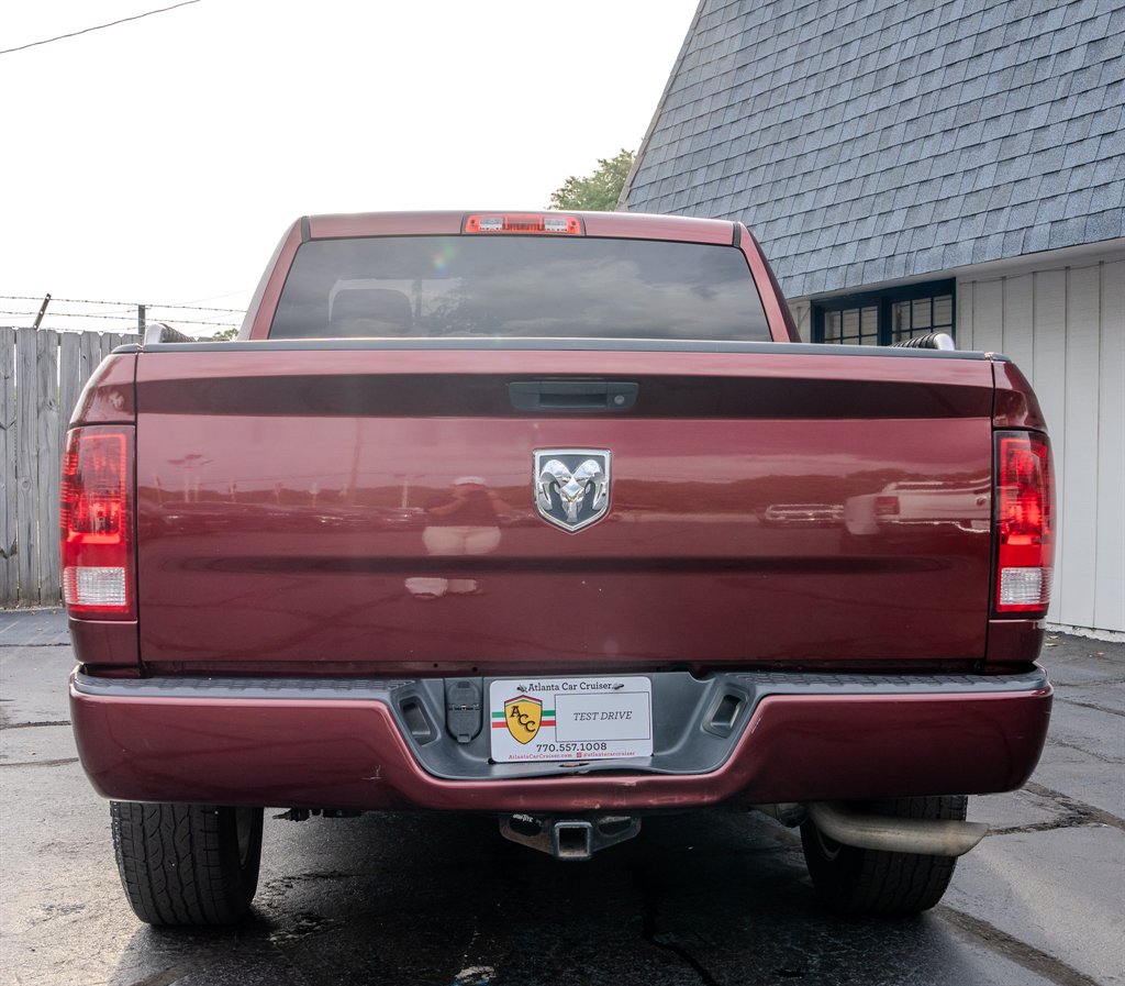 2016 RAM 1500 Express photo
