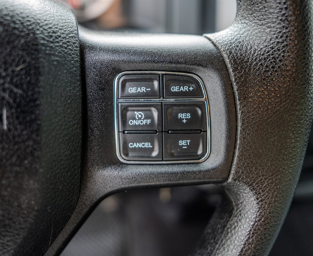 2016 RAM 1500 Express photo