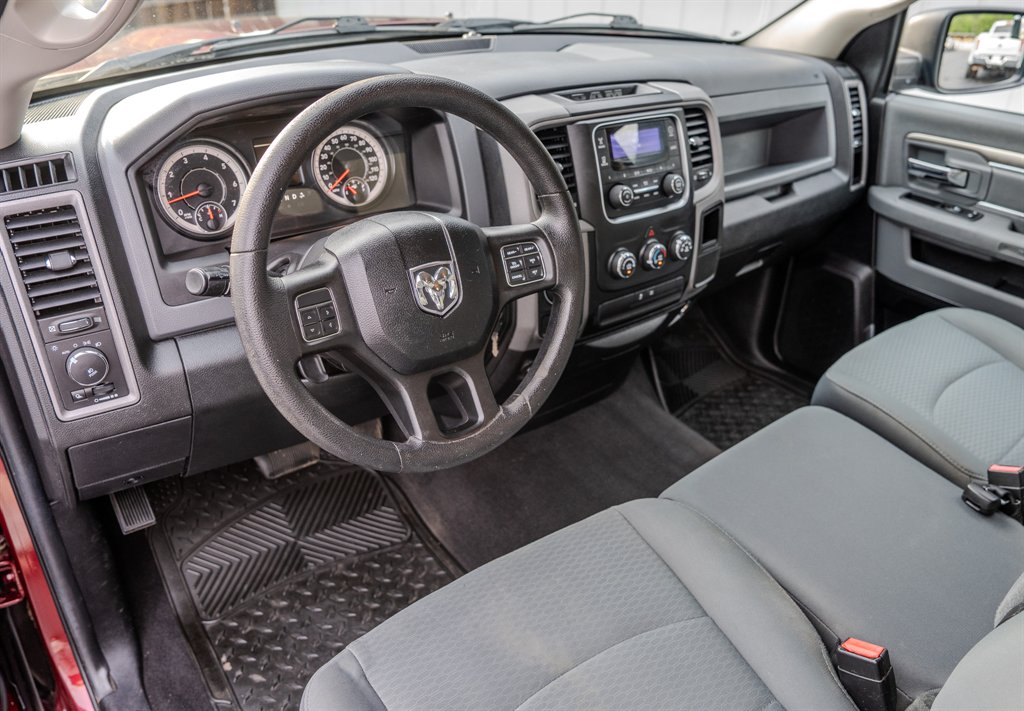 2016 RAM 1500 Express photo