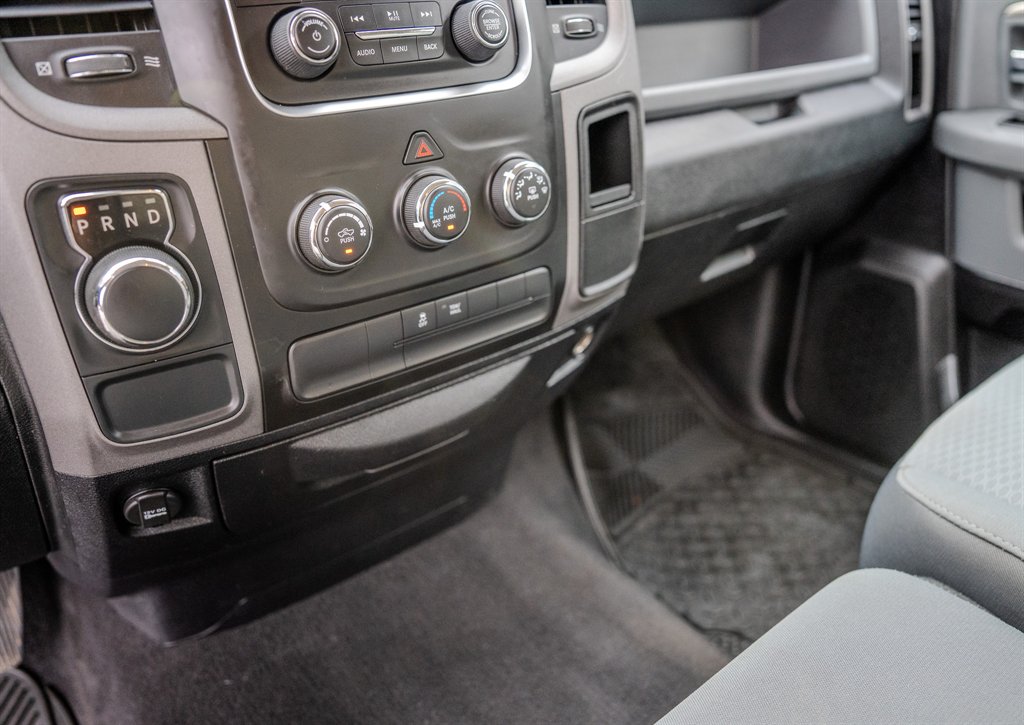 2016 RAM 1500 Express photo